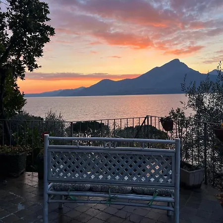 Apartmán Il Balcone Sul Garda Chic 130 Mq *
